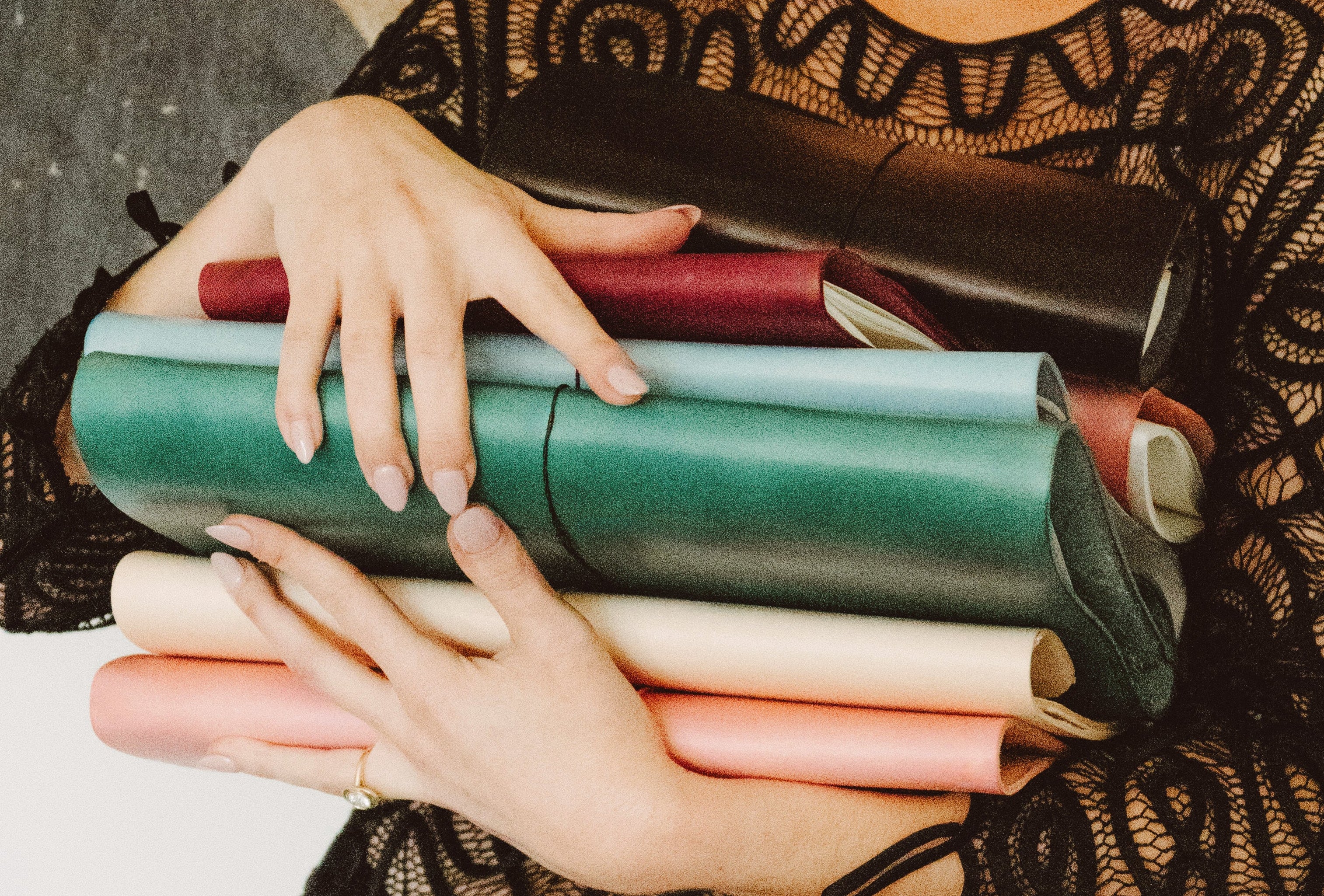 The Gallery — Spizer Studio US Letter leather journal collection