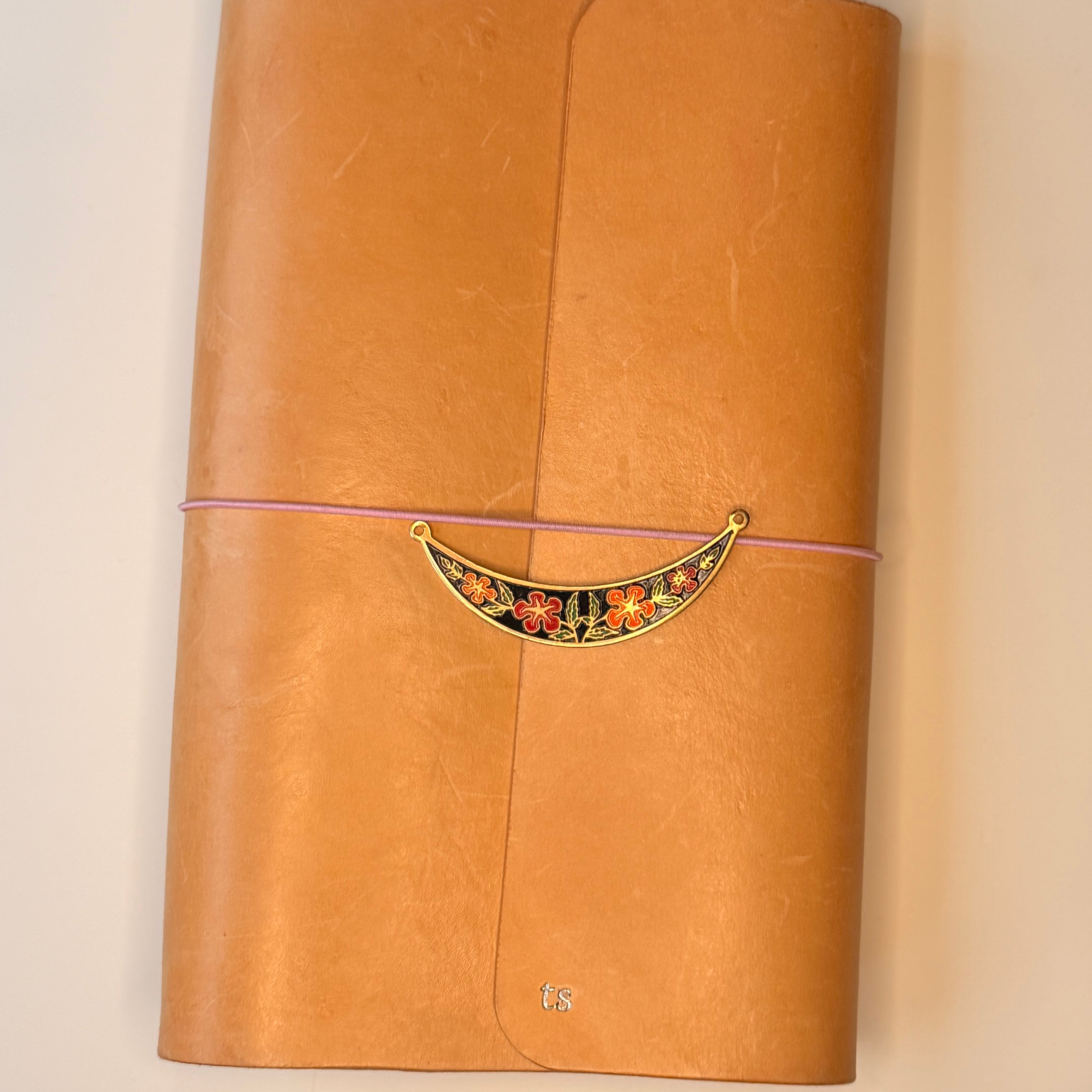 BAR 008 — Spizer Studio handcrafted leather journal — photo 1 of 6